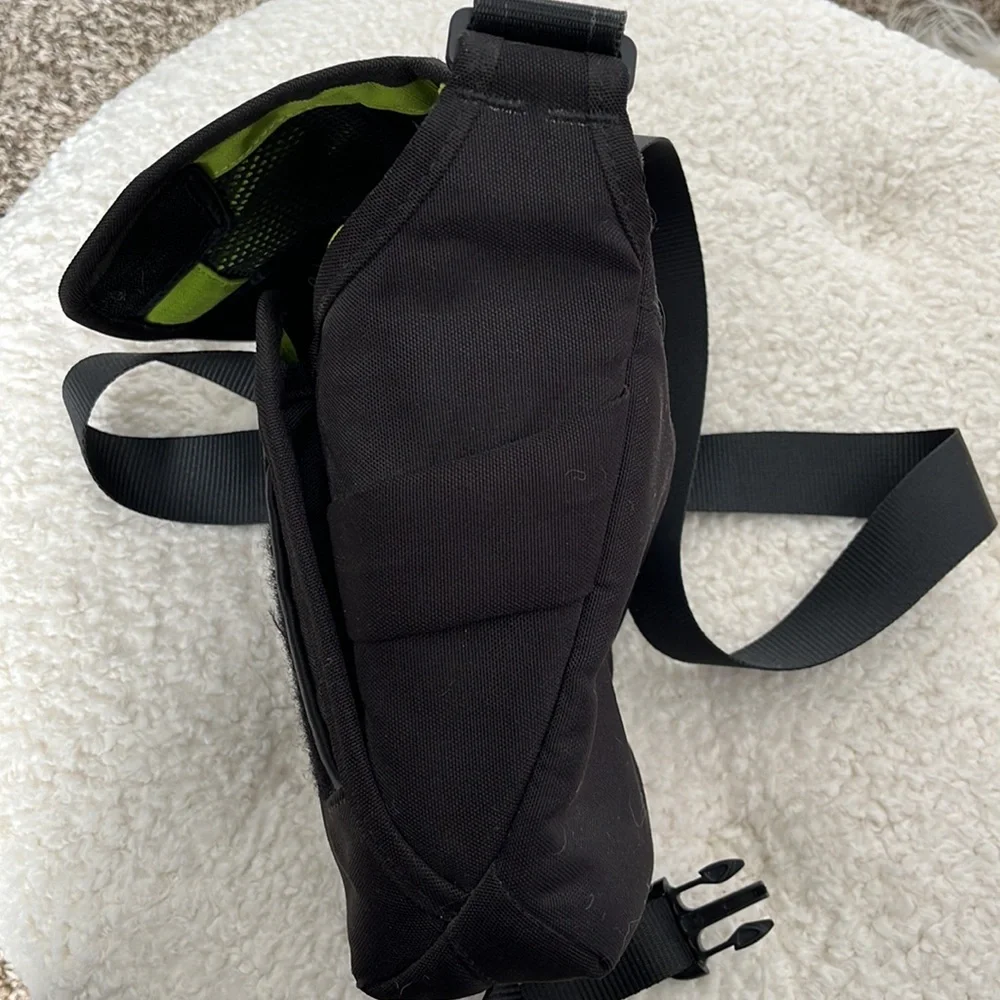 Crumpler The Three Million Dollar Home Camera Bag